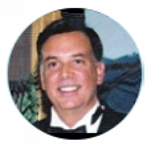Tom Bardos Headshot